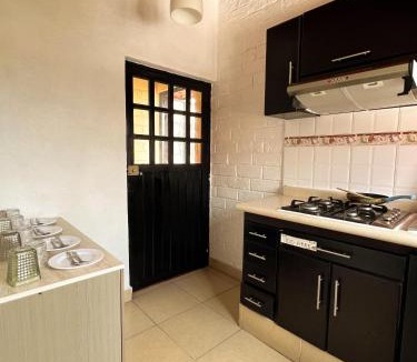 Del Cerrillo House | El Balcón del Aventurero