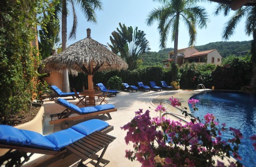 Playa Las Gatas Apartment | El Mango One Bedroom Apartment at Villas Los Arcos
