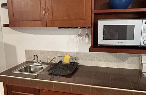 Oaxaca House | El Studio at Bule Villas. Solar heated pool, WiFi, AC, & fitness room, Oaxaca.