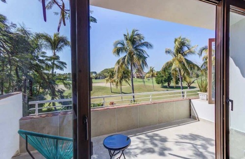 Las Jarretaderas House | El Tigre House w/private Pool, Golf Course Views, Beach!