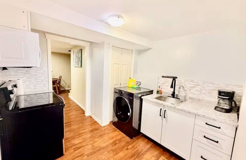 Dieppe House | Elegant 1BR Retreat Near Downtown Relax in Comfort