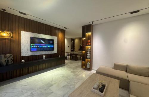 Camp El Ghoul Apartment | Elegant 2BDR Apartment with Pool in Gueliz