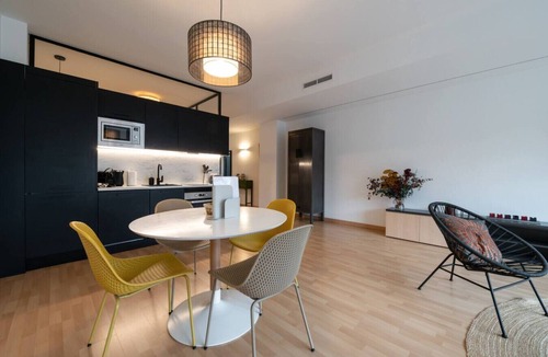 Alcobendas Apartment | Elegant design in Alcobendas, Ideal for 4 people