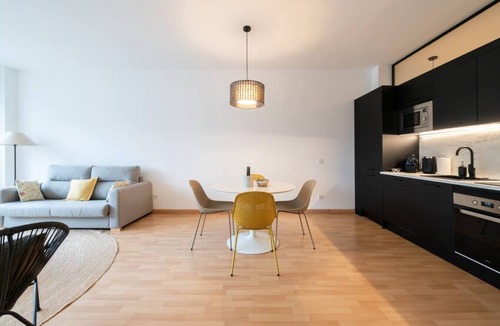 Alcobendas Apartment | Elegant design in Alcobendas, Ideal for 4 people