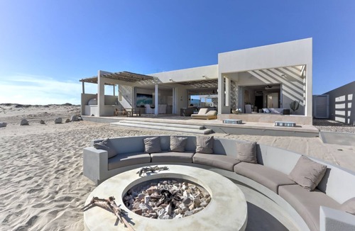 La Ribera House | Elegant Private Oceanfront Villa with Rooftop Views!