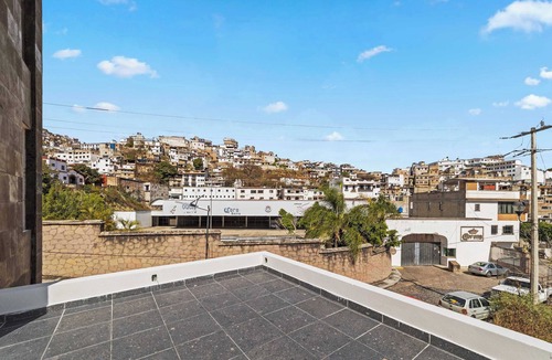 Taxco House | Elegant Suite in Taxco | 1 Bedroom