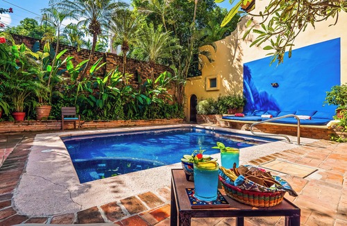 Amapas Villa | Elegantly Designed and Fully Staffed Mexican Estate on the Beach Near Old Town