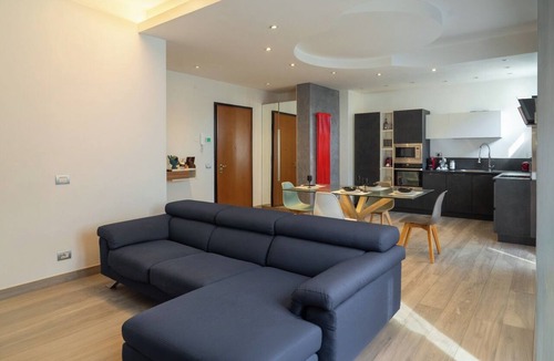 San Faustino-Madonnina-Quattroville Apartment | Emilia Suite Space