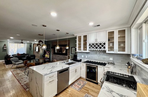 Eckington House | Enchanting 4-bedroom townhome in the heart of DC with decks and amenities!