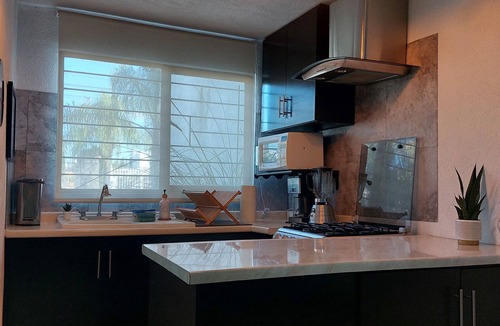 Zapopan House | Enjoy family and work with peace of mind