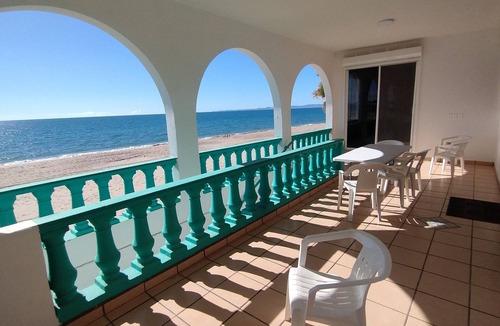 Bahia Kino House | Enjoy the perfect beach stay at Villa Crosby