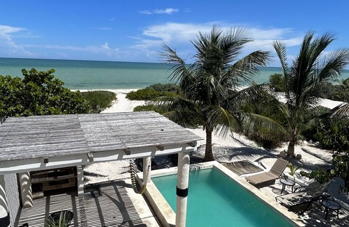 Chicxulub Puerto House | Entire House on the Seashore in Chicxulub Puerto, Yuc, Riviera Yucateca Mex