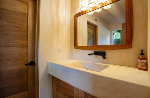 North End House | Entire Palmar Stunning 4 BR Oceanfront Townhome amazing views