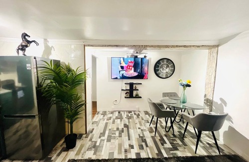 Sherbrooke Apartment | Entire unit with private Entrance in Sherbrooke