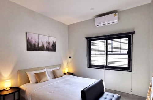Ban Tai House | EntireHome 180m2 10 mins to RiverKwaeBridge Old City