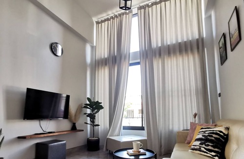 Ban Tai House | EntireHome 180m2 10 mins to RiverKwaeBridge Old City