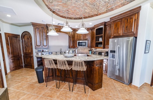 La Choya Condo | Esmeralda Beach Resort 3 Bedrooms Condo B 601