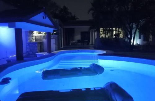 Merida Municipality Apartment | Espacio creado para 3 personas con piscina