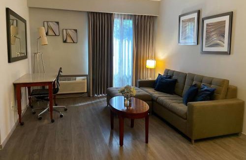 Los Mochis Hotel | Esplendor by Wyndham Los Mochis Country Place