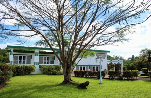 Tierras Nuevas Saliente House | Estancia Nueva Colonial