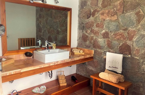 Macheros Bed & Breakfast | Eucaliptos Med Spa