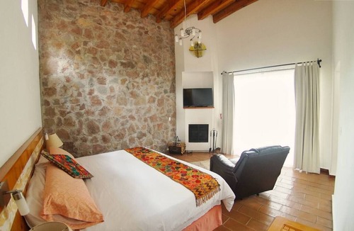 Macheros Cabin | Eucaliptos Med Spa