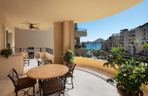 Los Cabos Condo | Everything you need! Ocean views from your balcony!