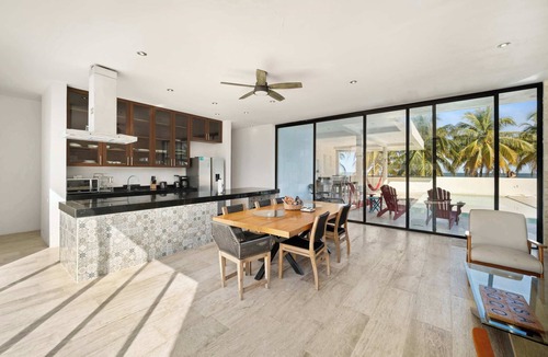 San Crisanto House | Exclusive Beachfront Escape | Modern Design, Pool & Fast WiFi