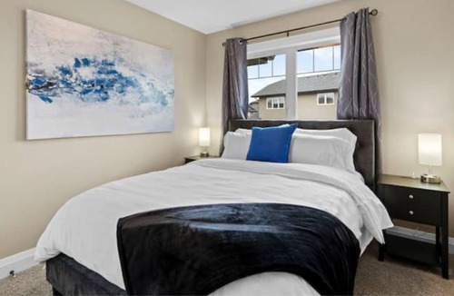 Saskatoon House | Executive Getaway