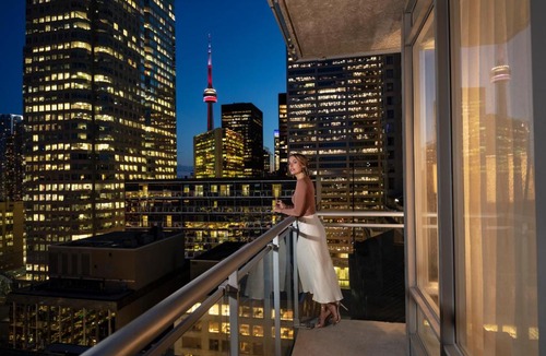 St. Lawrence Hotel | Executive Hotel Cosmopolitan Toronto
