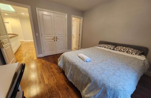 Willowdale Bed & Breakfast | Executive Room in North York Centre