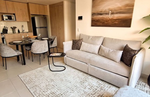 Guadalajara Apartment | Experience Luxury and Comfort at Yu Country Tower