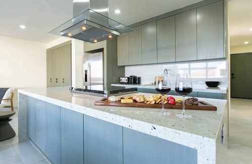 Libertad Apartment | Exquisite 3-Bedroom, 2-Bath Oasis with Ocean View in Cabo San Lucas