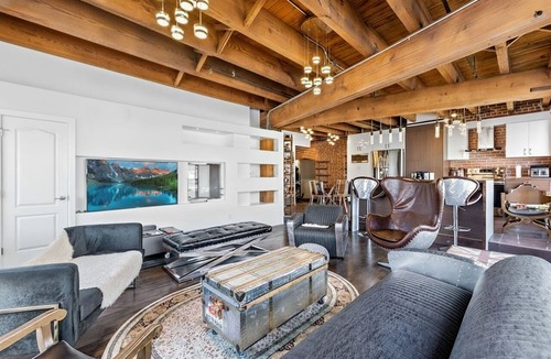 Ville-Marie Apartment | Exquisite & Charming 3BR Loft located in the heart of old port of Montreal