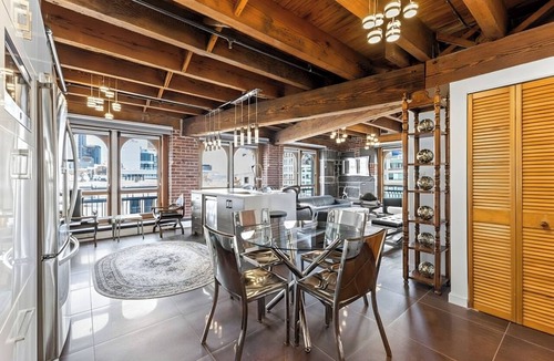 Ville-Marie Apartment | Exquisite & Charming 3BR Loft located in the heart of old port of Montreal