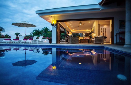 South Shore Hotel Area House | Exquisite Villa, a paradise in lush mountain setting with amazing ocean views