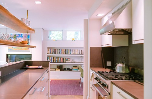 Sedgwick House | Exquisitely Modern Maine Cottage