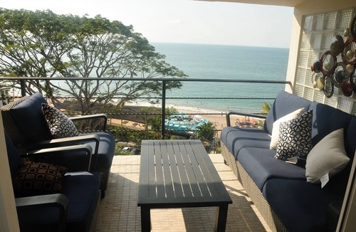 Amapas Condo | EXTRAORDINARY, 3 BR PENTHOUSE, OCEAN FRONT , Largest in PV
