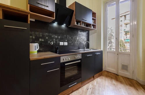 Careggi Rifredi Apartment | Fabbroni 3 bedrooms by Mmega