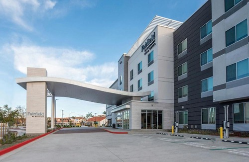 Los Alamitos Hotel | Fairfield by Marriott Inn & Suites Anaheim Los Alamitos
