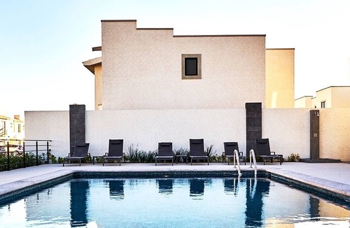 El Marques House | FAMILIAR 👨‍👩‍👧‍👦LIMPIEZA💯SEGURIDAD 24/7 ✈️%🧘‍♀️🏊🏻‍♀️