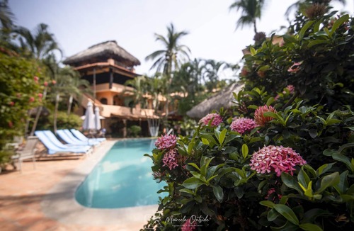 Brisas de Zicatela Apartment | Family apartment, 2 BRs w/kitchen, ionization system pool, private gardens, yoga