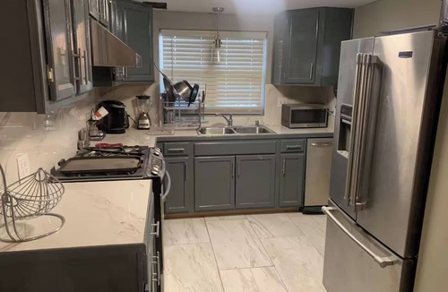 Juarez Municipality House | Family friendly home near downtown