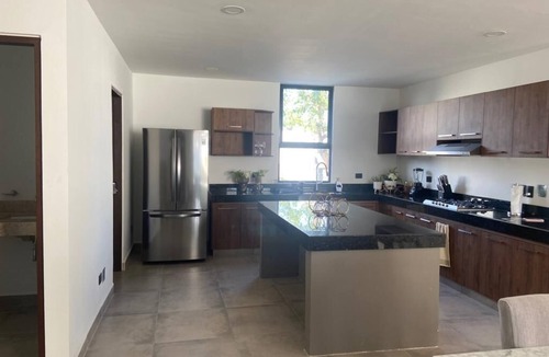 Merida House | Fantastic modern House on Beautiful private community!