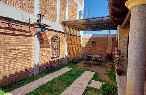 De La Merced Cabin | Fatima House