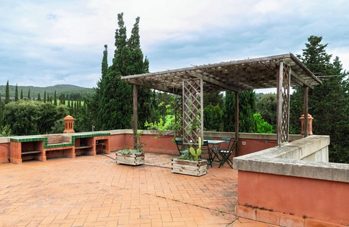 Castiglioncello Apartment | Fattoria Beletage with roof terrace & pool