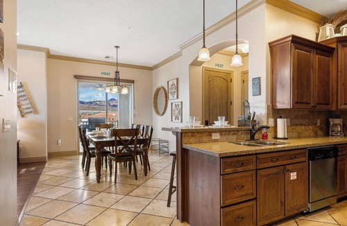 St. George Condo | Feel Above it All in Utah!
