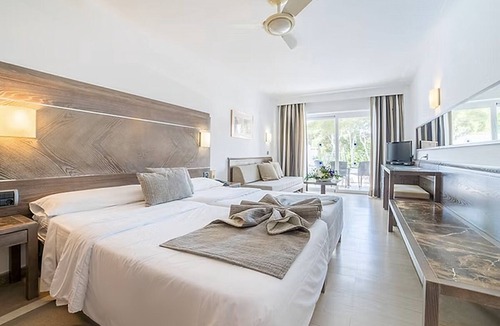Capdepera Hotel | FERGUS Club Font de Sa Cala Beach