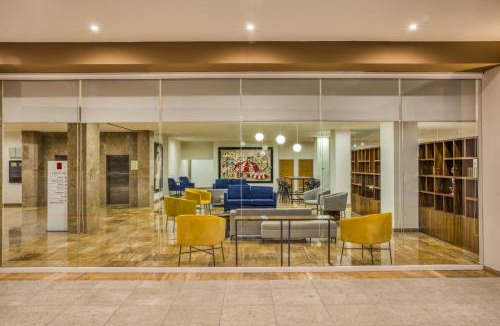 Granja Hotel | Fiesta Inn Guadalajara Periferico Poniente