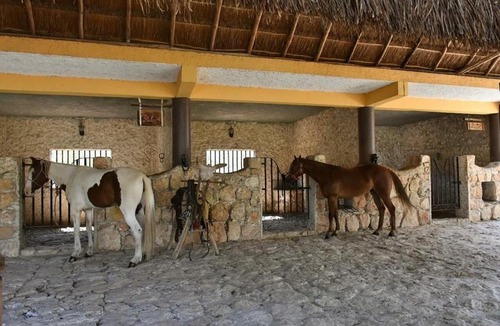 Conkal Cabin | Finca La Caprichozza
